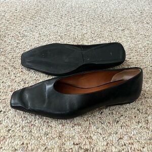 Vagabond black flats square toe 37